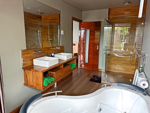 Marbella-Beach-House-(21)